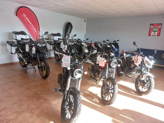 Moto Rodrigues | Concessionário Oficial QJ Motor, Macbor e SWM