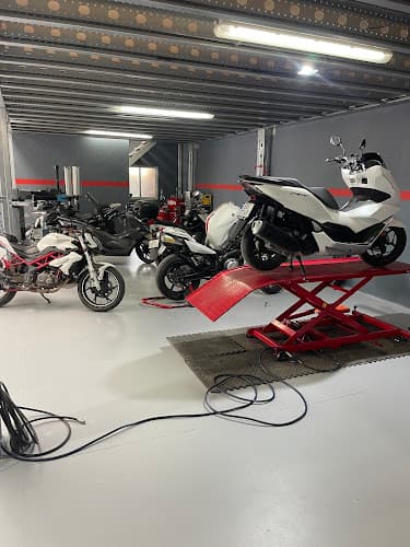 Oficina Mecânica de Motos, Mototec