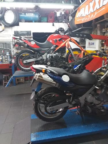 Moto Tony