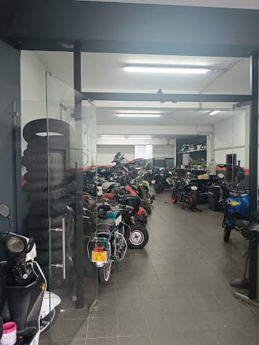 Machados Garage