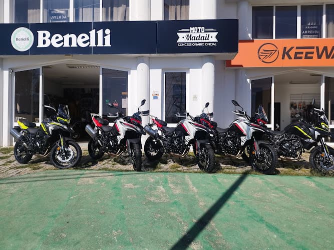 MOTO MADAIL KEEWAY BENELLI