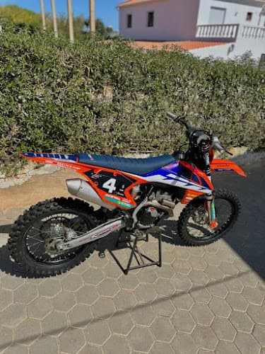 Moto Solutions